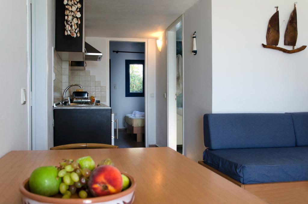 Yialos Studios-Apartments Makrýgialos Eksteriør bilde