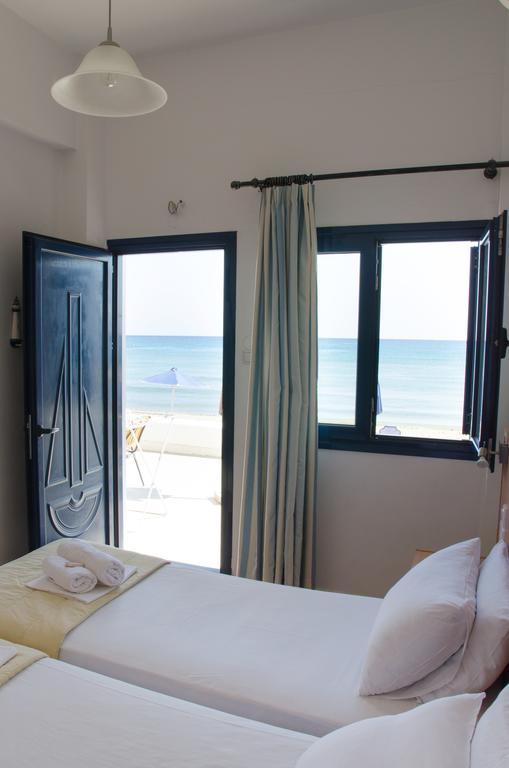 Yialos Studios-Apartments Makrýgialos Eksteriør bilde