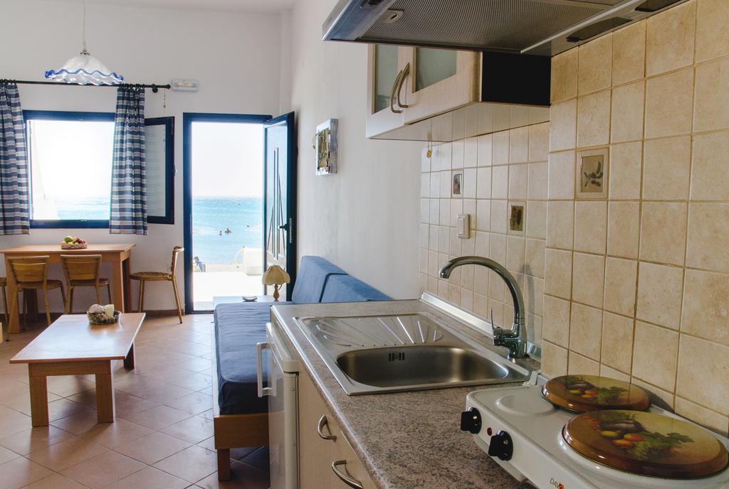 Yialos Studios-Apartments Makrýgialos Eksteriør bilde