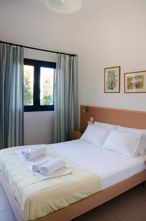 Yialos Studios-Apartments Makrýgialos Eksteriør bilde