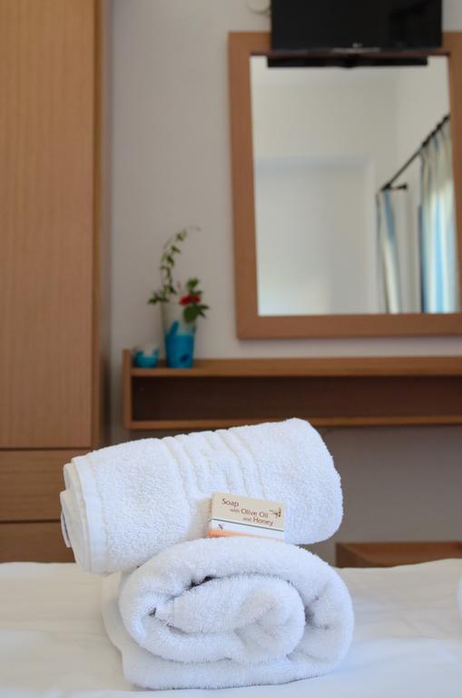 Yialos Studios-Apartments Makrýgialos Eksteriør bilde